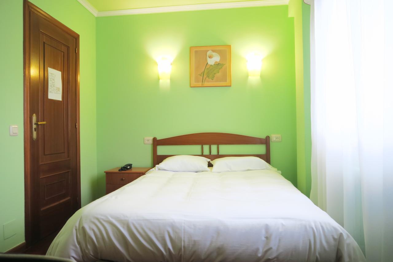 Hotel Camino Do Mar Urdilde ภายนอก รูปภาพ